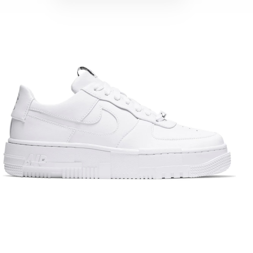 Nike Air Force 1 Pixel